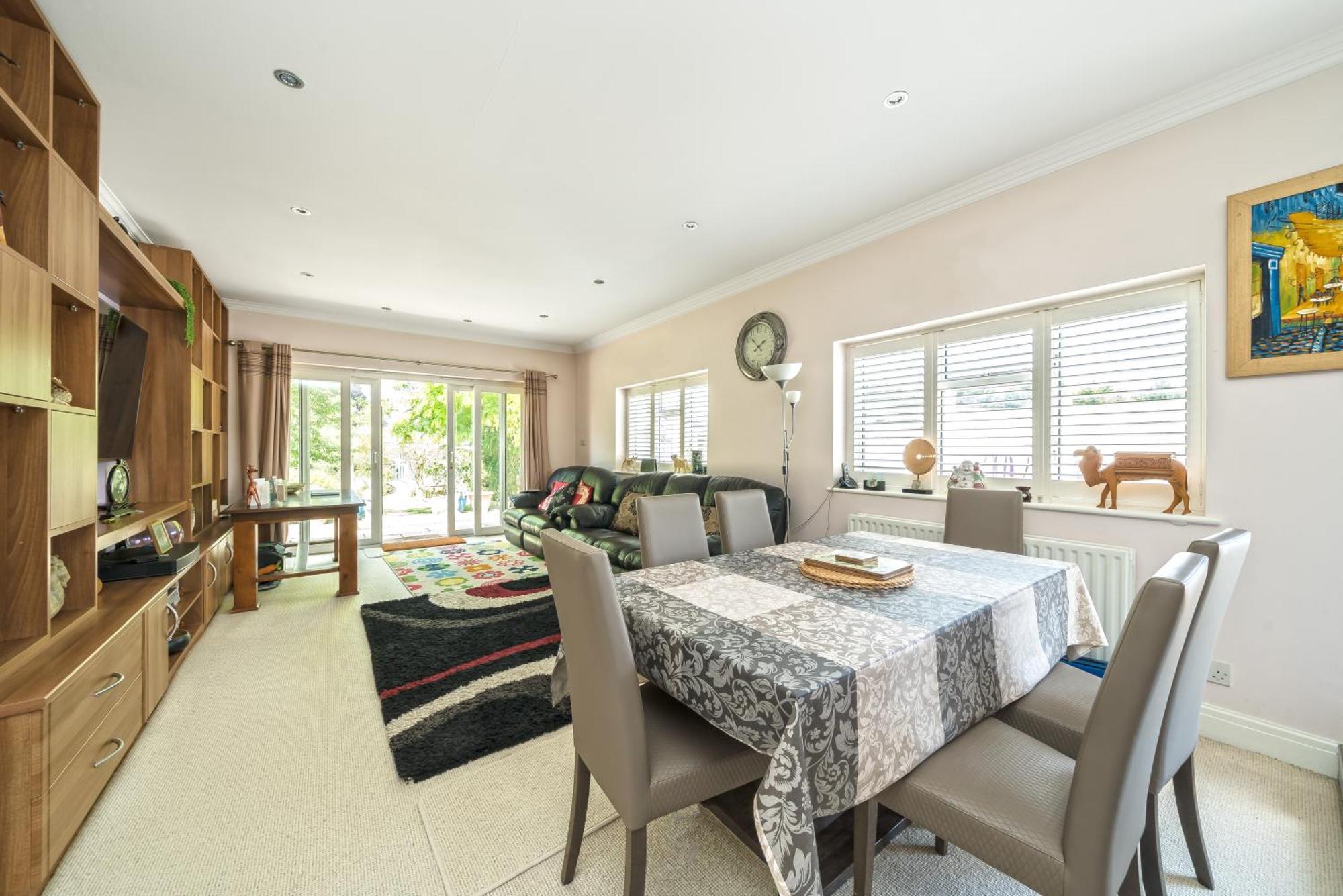 Serene Spacious Room Staines-upon-Thames Zewnętrze zdjęcie